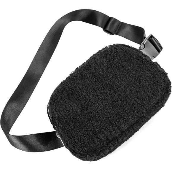 Fleece belt bag women sherpa crossbody waist bag adjustable strap black - Picture 2 of 8